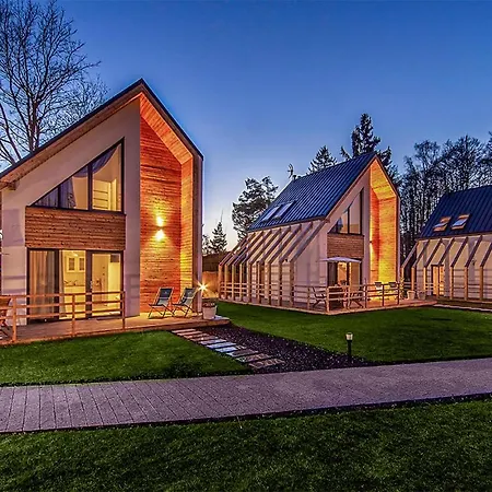 2 Bedroom Cozy In